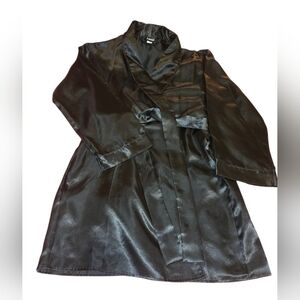 Black Satin Women's Size Medium Frederick's Of Hollywood Robe